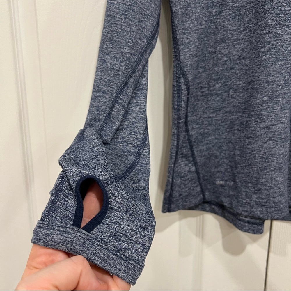 NIKE Villanova Dri-Fit Heathered Element 1/2 Zip Womens Size Medium - Picture 5 of 8